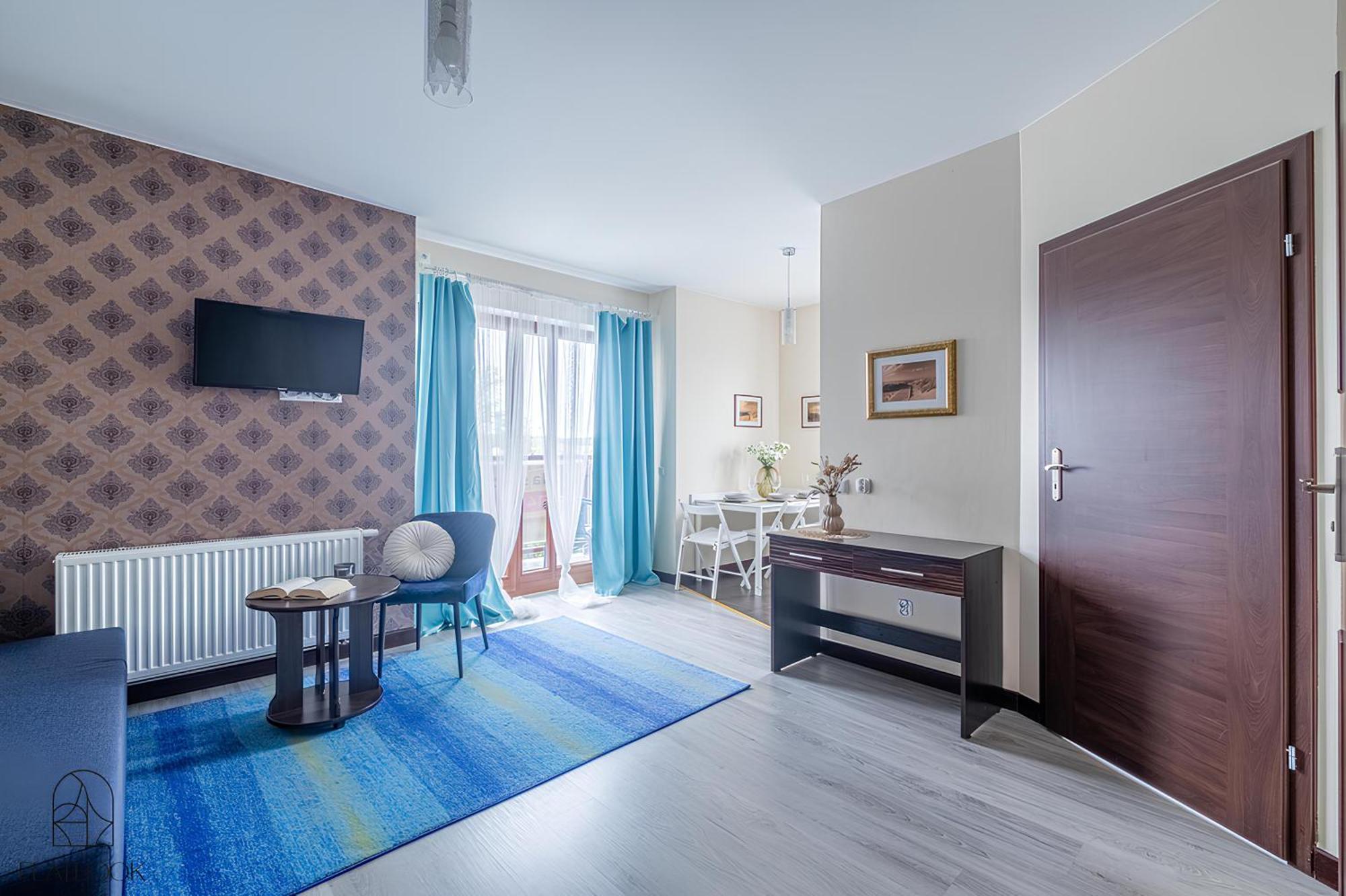 Sztutowo Lazurowy Dwor - Apartamenty Oraz Pokoje Z Basenem I Parkingiem Екстериор снимка