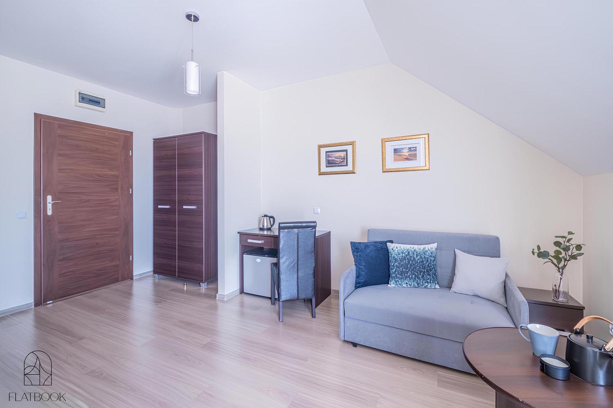 Sztutowo Lazurowy Dwor - Apartamenty Oraz Pokoje Z Basenem I Parkingiem Екстериор снимка