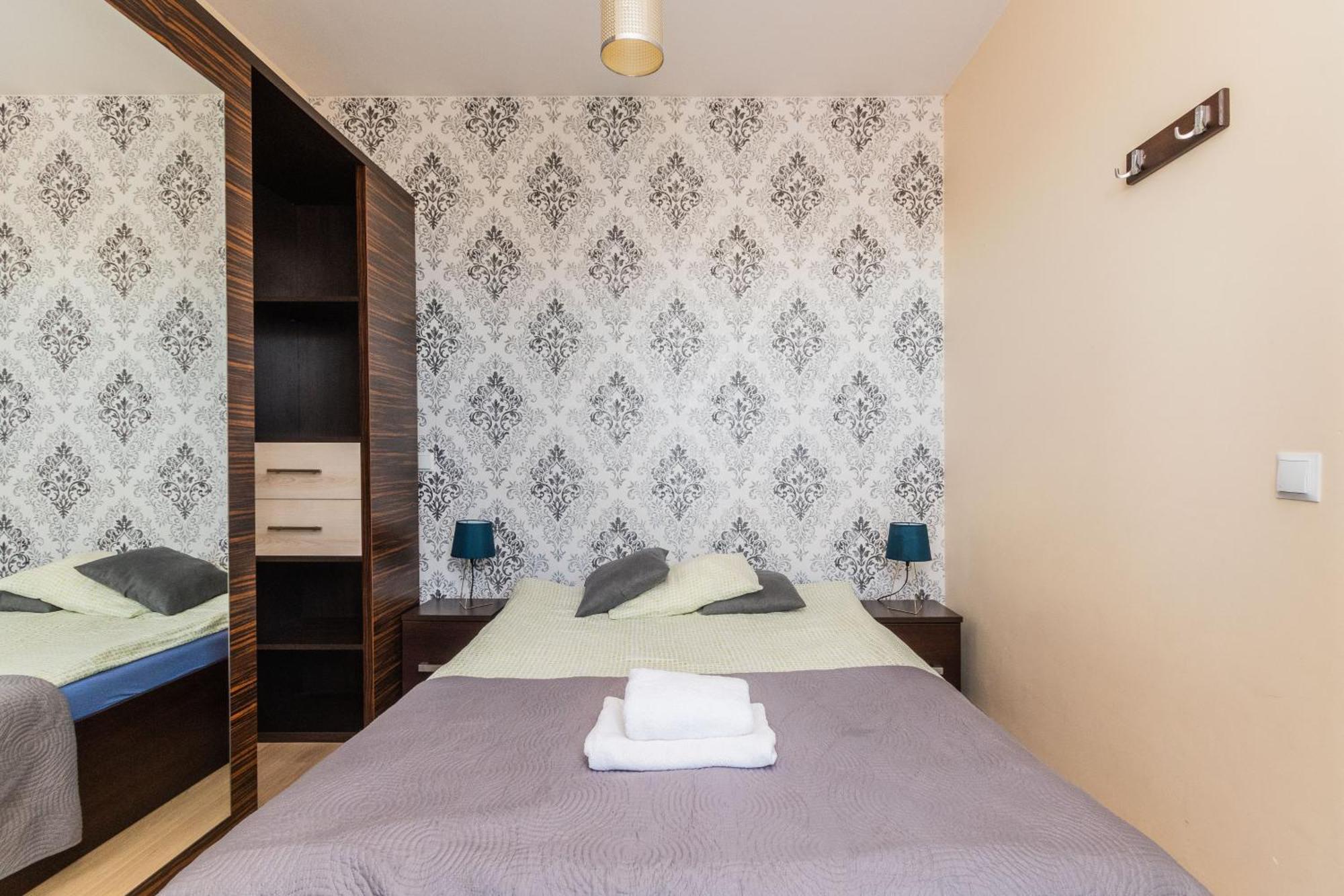 Sztutowo Lazurowy Dwor - Apartamenty Oraz Pokoje Z Basenem I Parkingiem Екстериор снимка