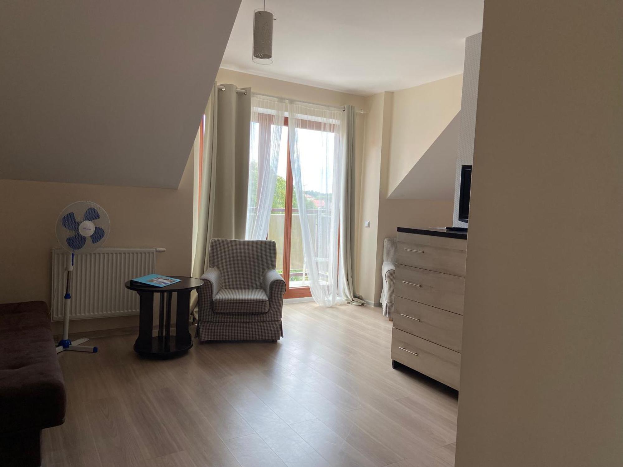 Sztutowo Lazurowy Dwor - Apartamenty Oraz Pokoje Z Basenem I Parkingiem Екстериор снимка